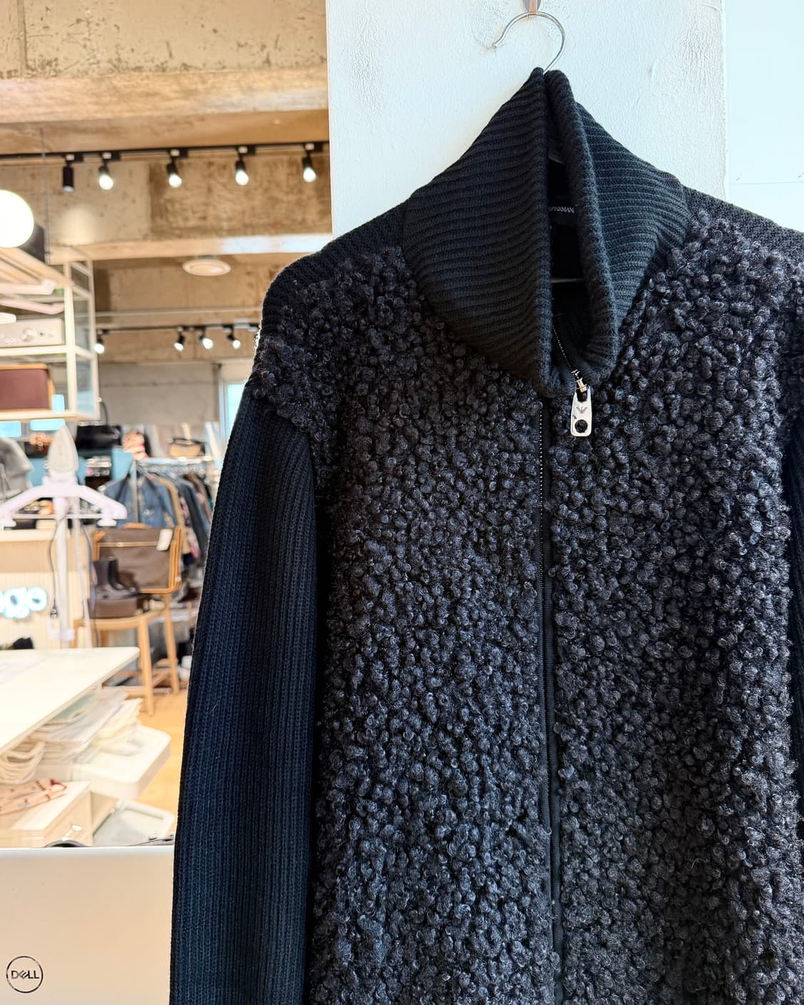 엠포리오 아르마니 블랙 울 니트 집업  상품이미지4