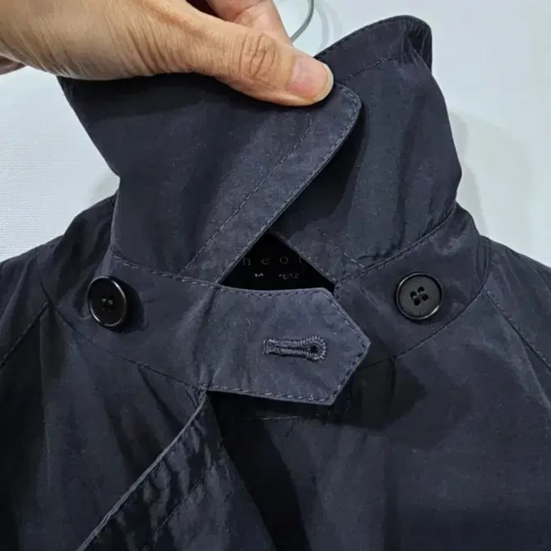 띠어리 네이비 트렌치코트~55 상품이미지6