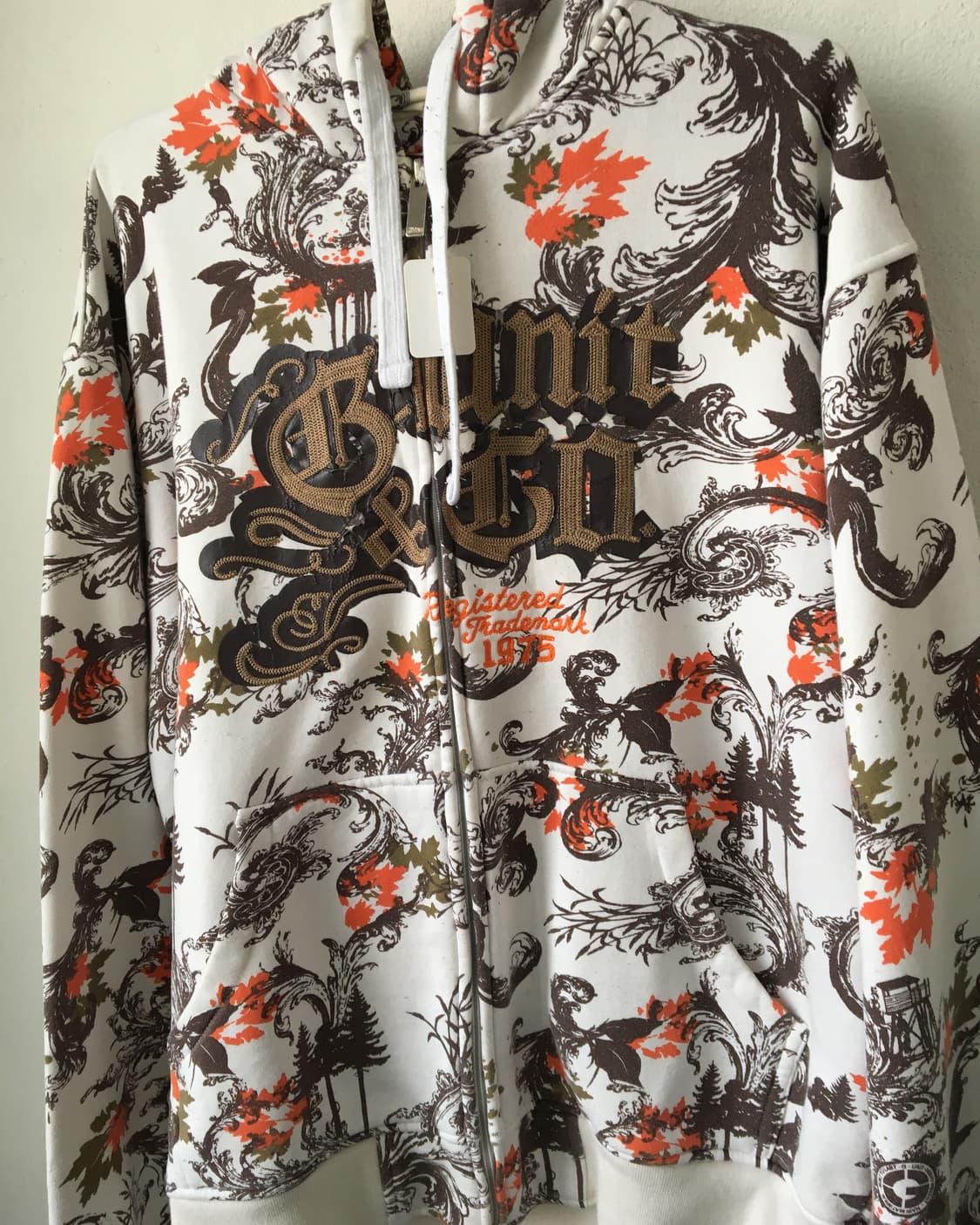 lettering pattern point hood zip up 상품이미지4