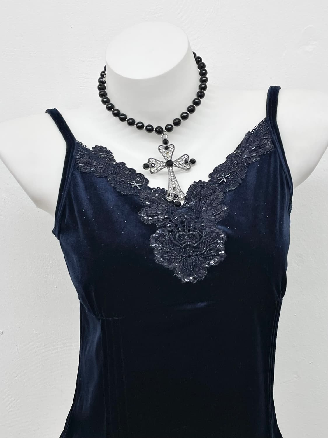 네이비 벨벳 레이스 슬립 상품이미지2