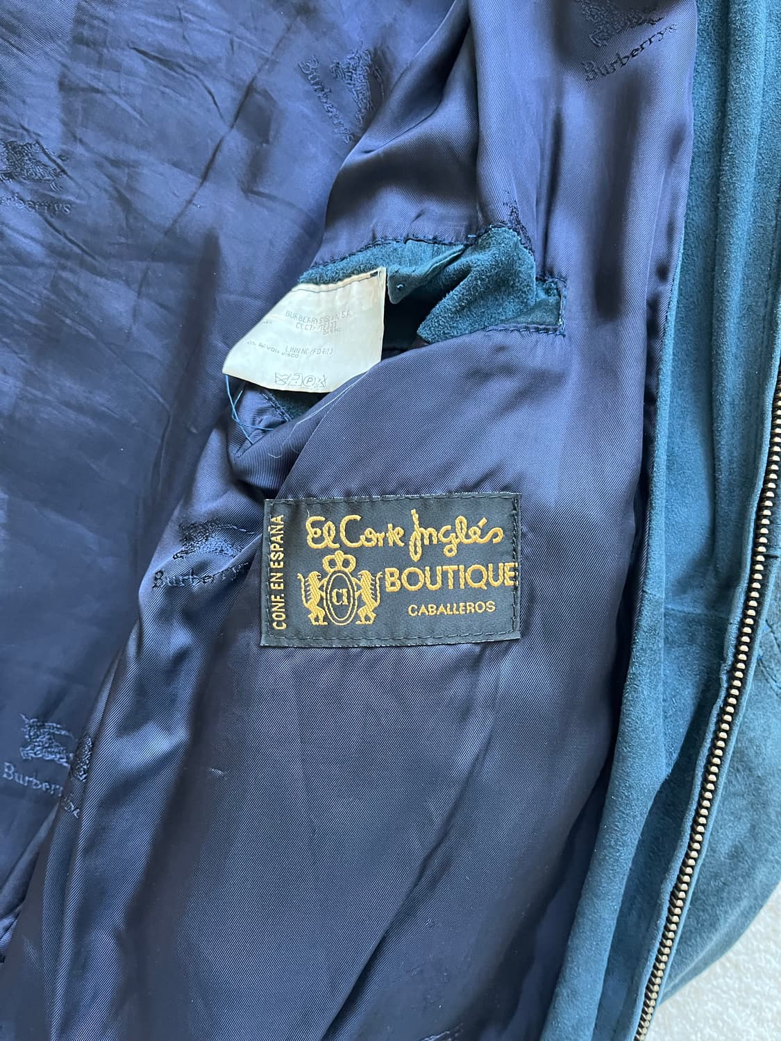 버버리 스웨이드 레더 카라 자켓 (105) 상품이미지8