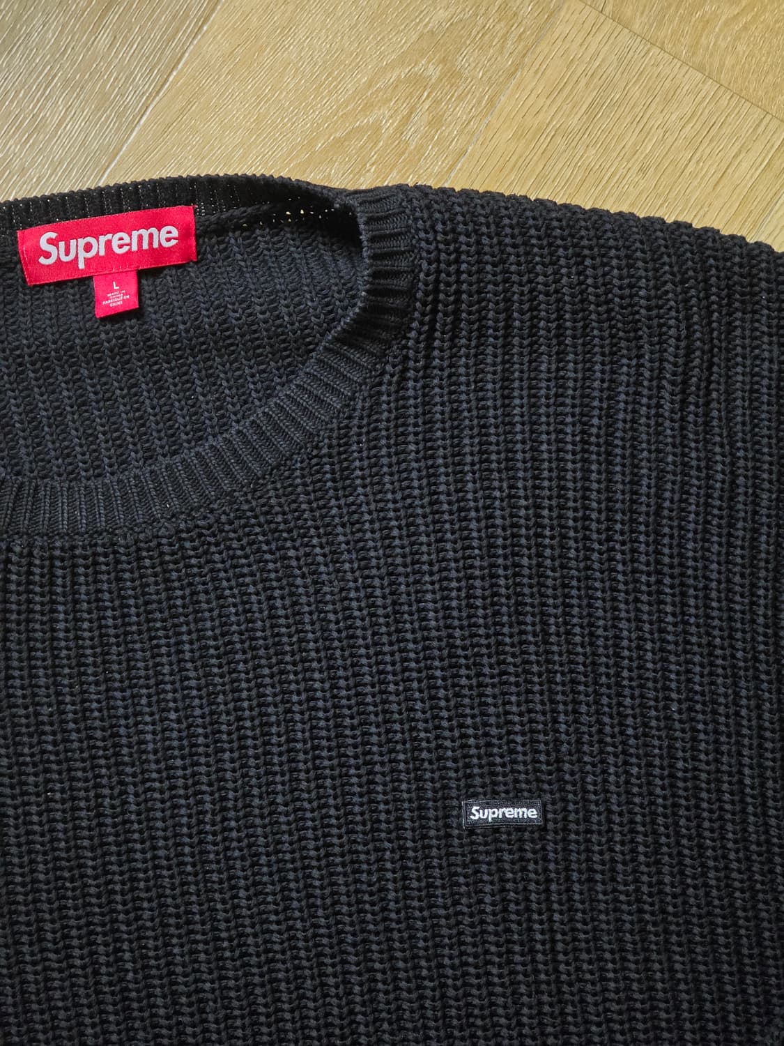 [L] 슈프림 스몰 박스 립드 스웨터 23FW 상품이미지3