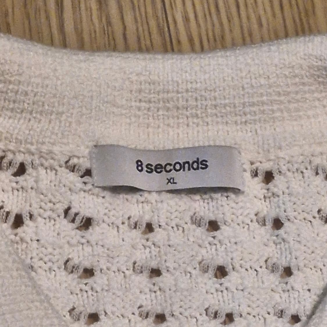 에잇세컨즈 니트반팔 화이트 상품이미지2