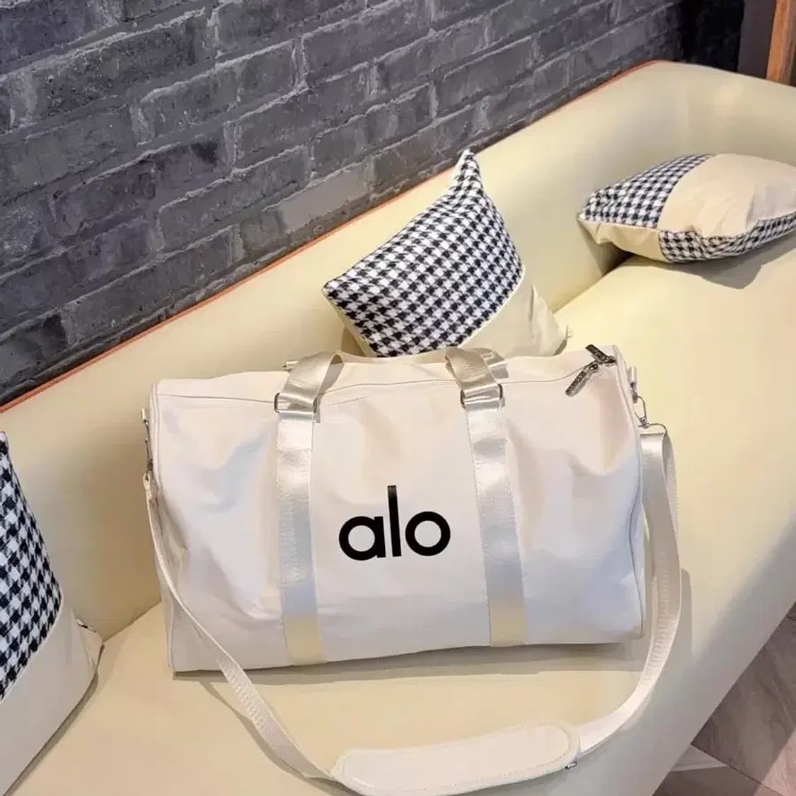 alo알로 여행가방 아이보리 상품이미지1