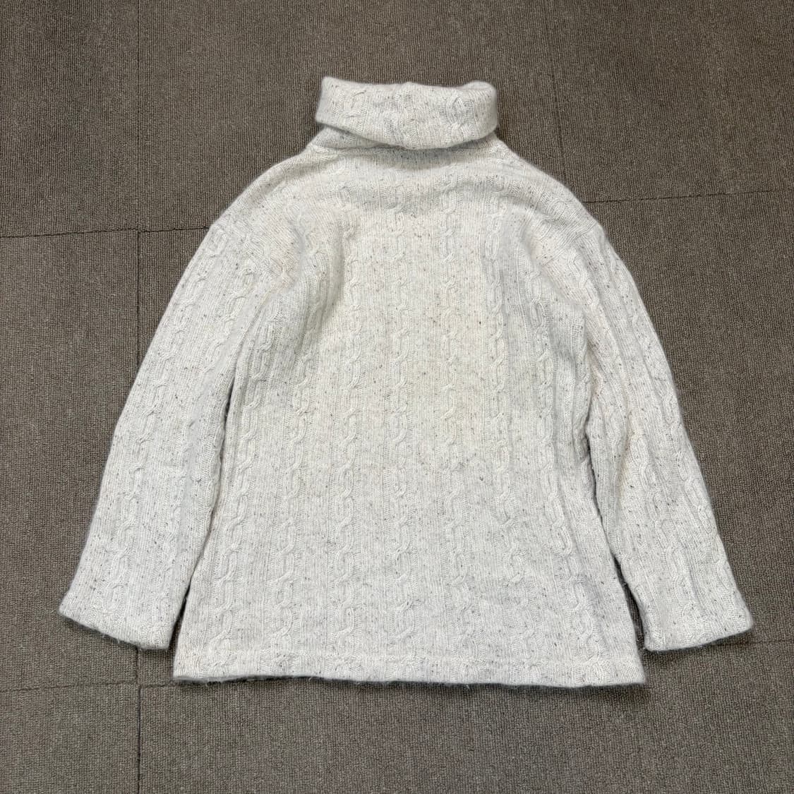 CERRUTI 1881 세루티 앙고라 울 케이블 터틀넥 니트  상품이미지4