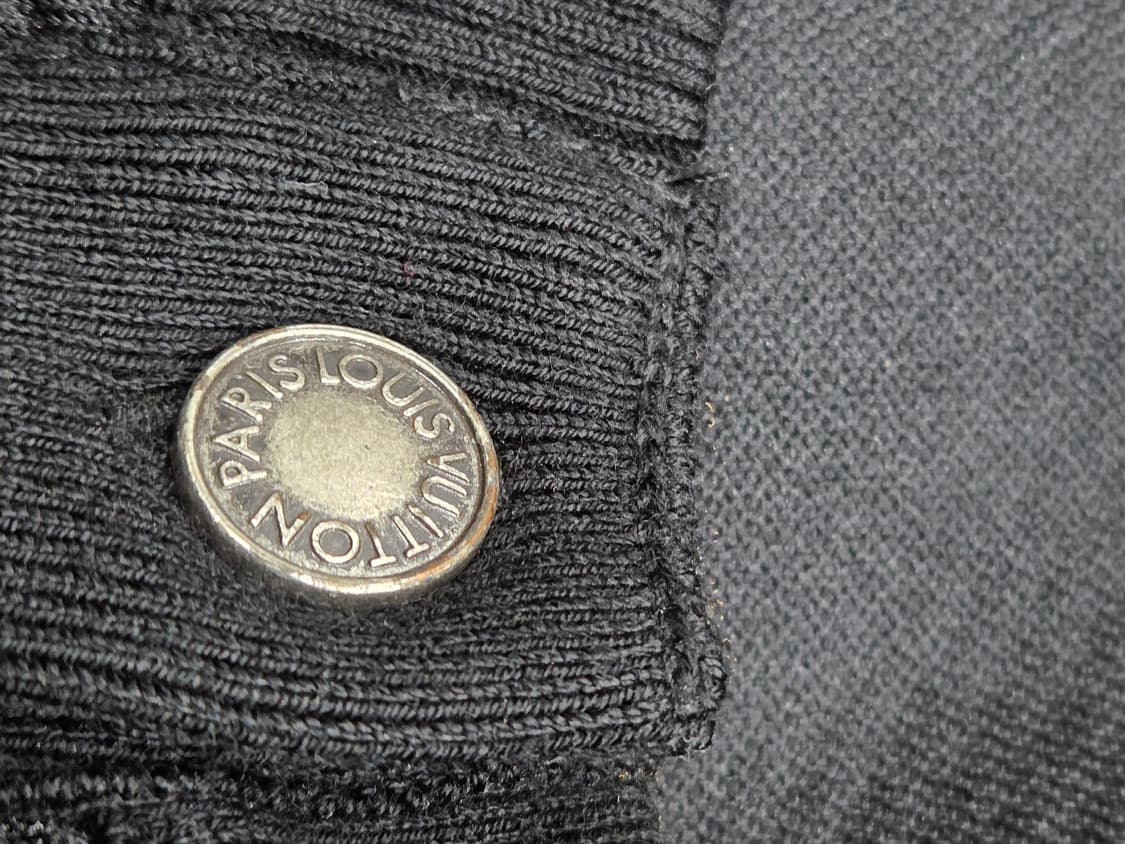 루이비통 크롭 봄버 상품이미지3