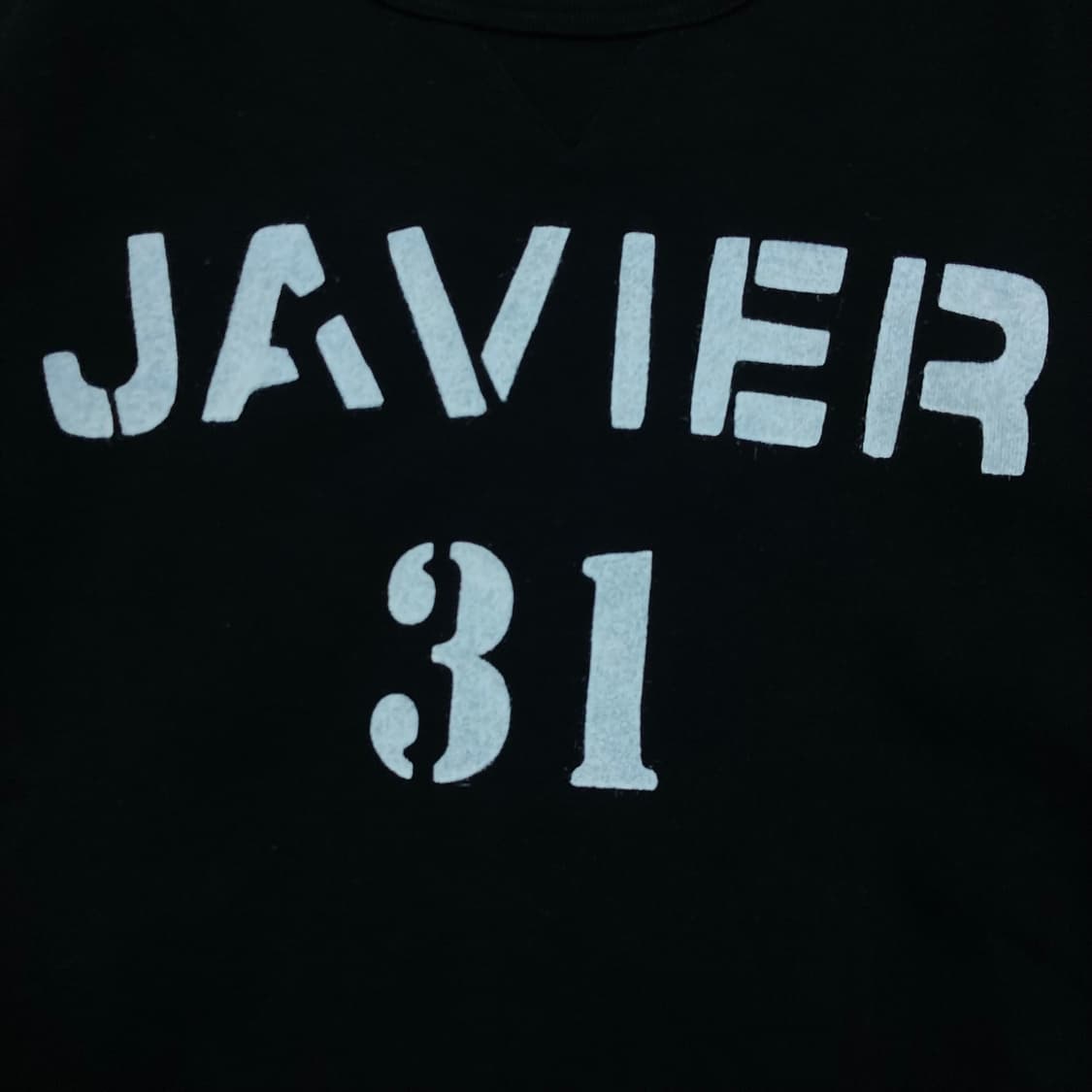 토마스 모어 빅로고 블랙 맨투맨 상품이미지2