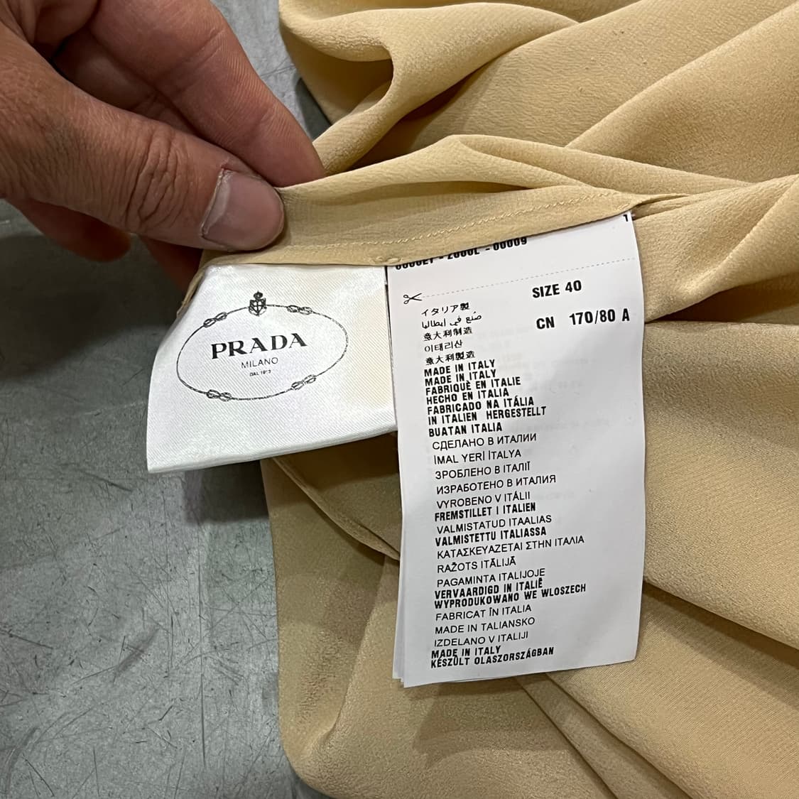  프라다 실크 슬리브리스 탑 +명품감정서 y16032 상품이미지6