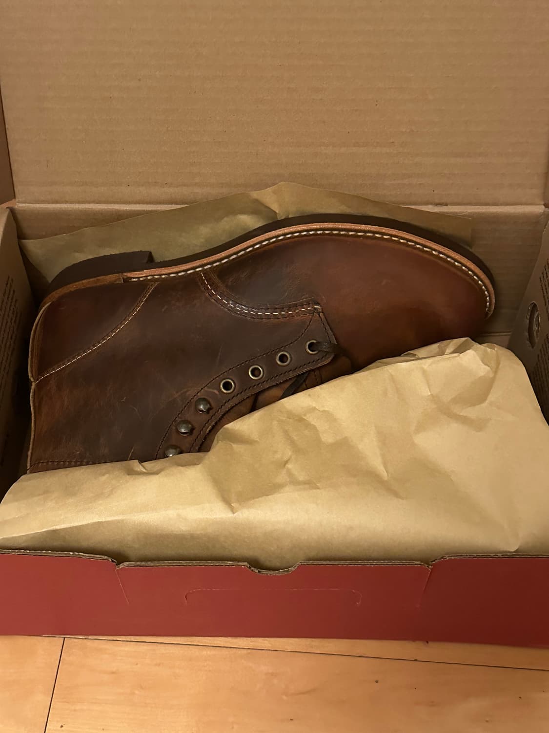 레드윙 블랙스미스 러프앤터프 3343 9.5D 새제품 판매합니다. 상품이미지6