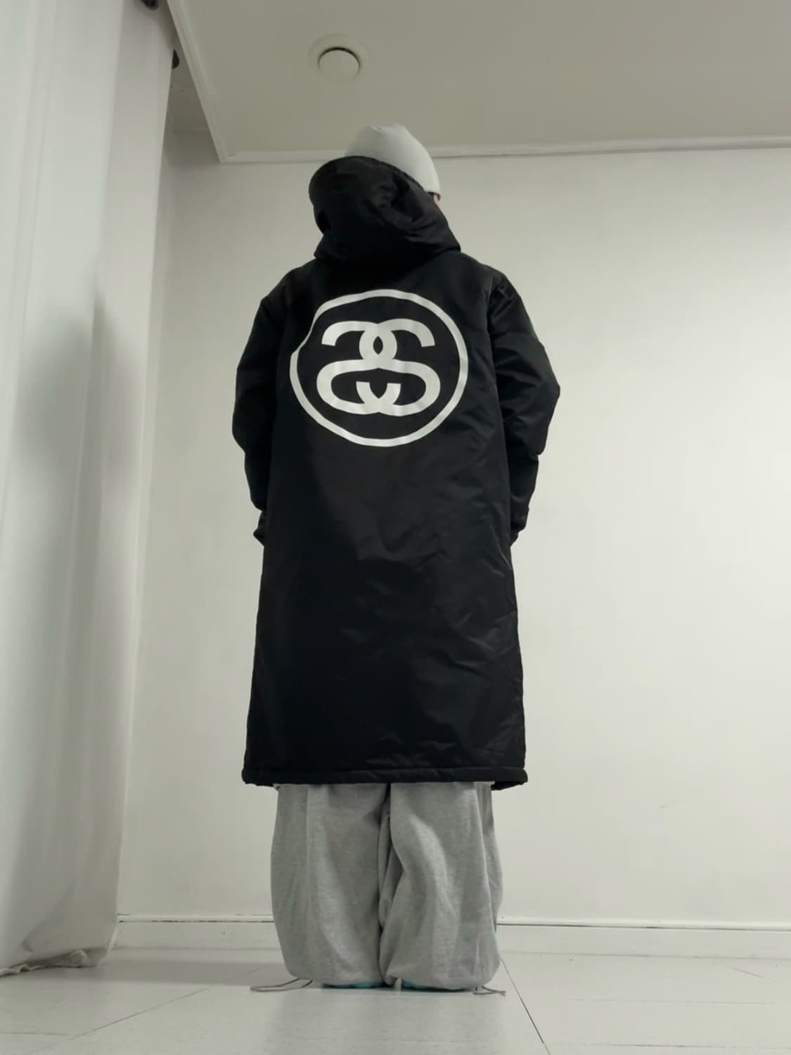 스투시 로고 롱파카 상품이미지2