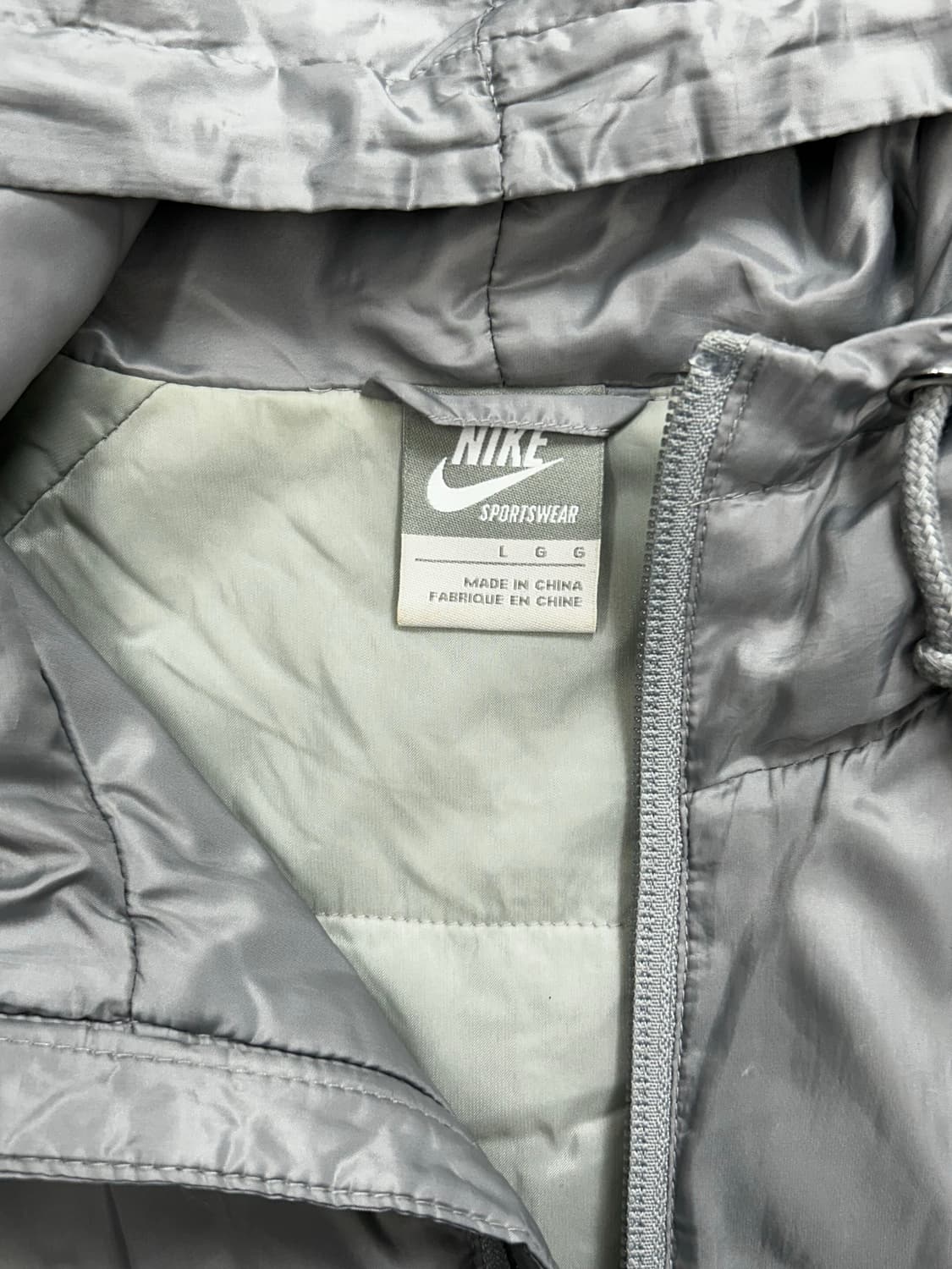 나이키 블랙 그레이 바람막이 점퍼 L 상품이미지7