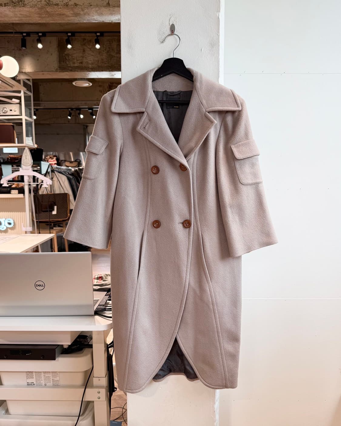 펜디 핑크베이지 더블 브레스티드 울 롱코트  상품이미지2