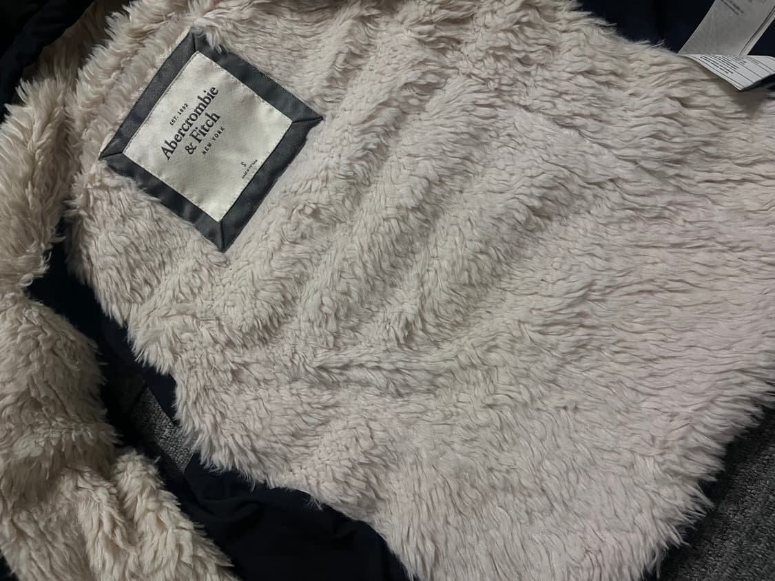 아베크롬비 핀터깔 딱붙 조끼패딩 상품이미지4