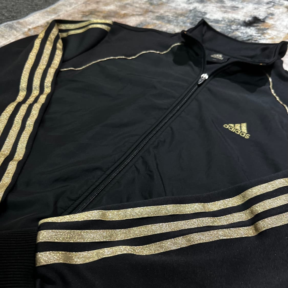 아디다스 블랙골드 도톰 져지 상품이미지4