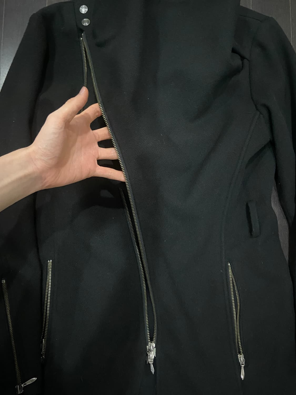 tornado mart 사선지퍼 숏코트 상품이미지5