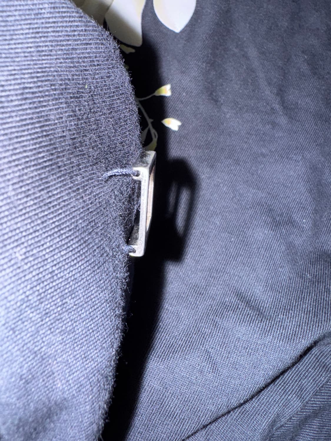 정품!! [50] 우영미 22ss 플라워 백프린팅 반팔 티셔츠 네이비 상품이미지6