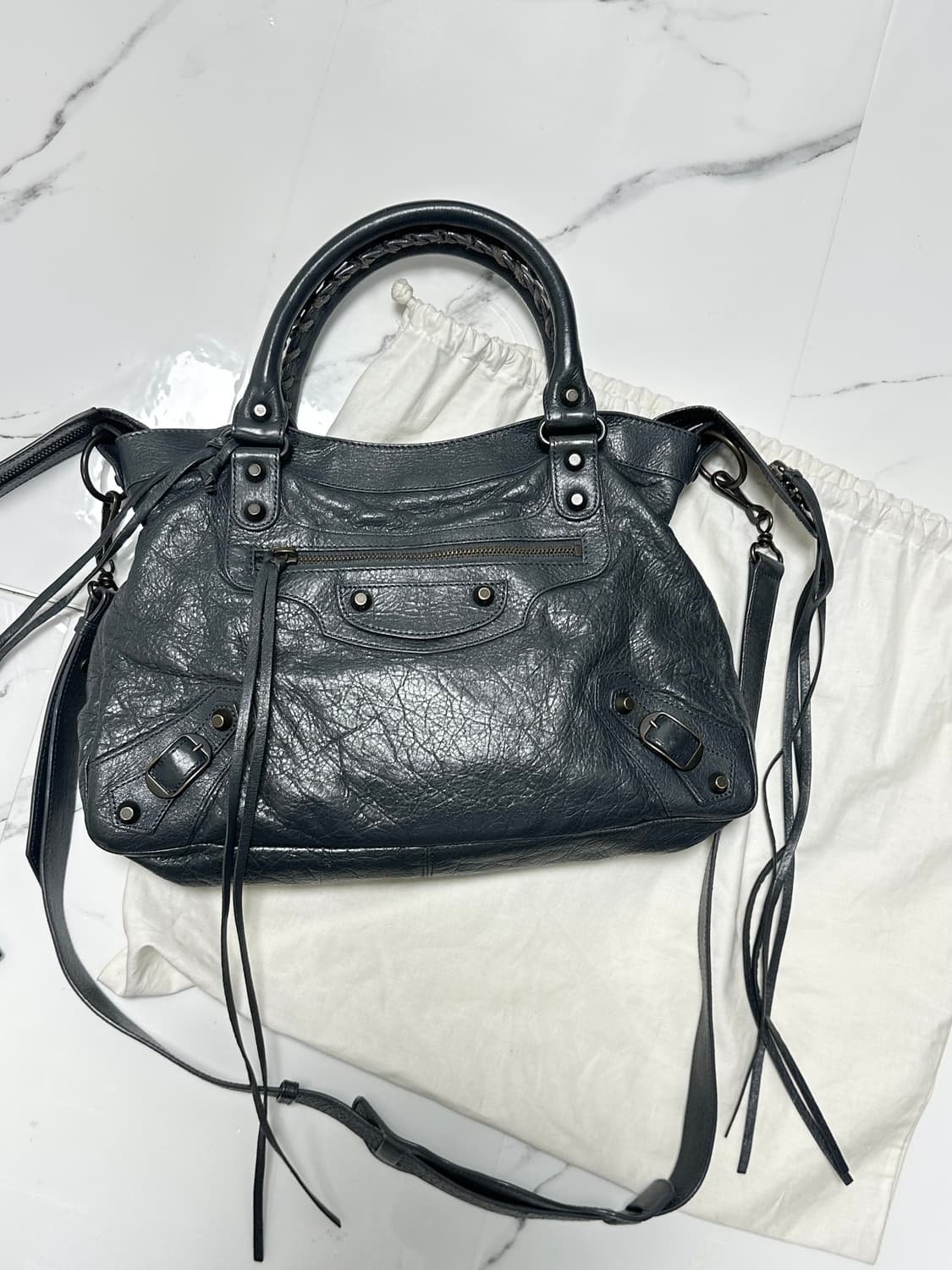 [A 정품] 발렌시아가 시티 모터백 타운 다크그레이 상품이미지1