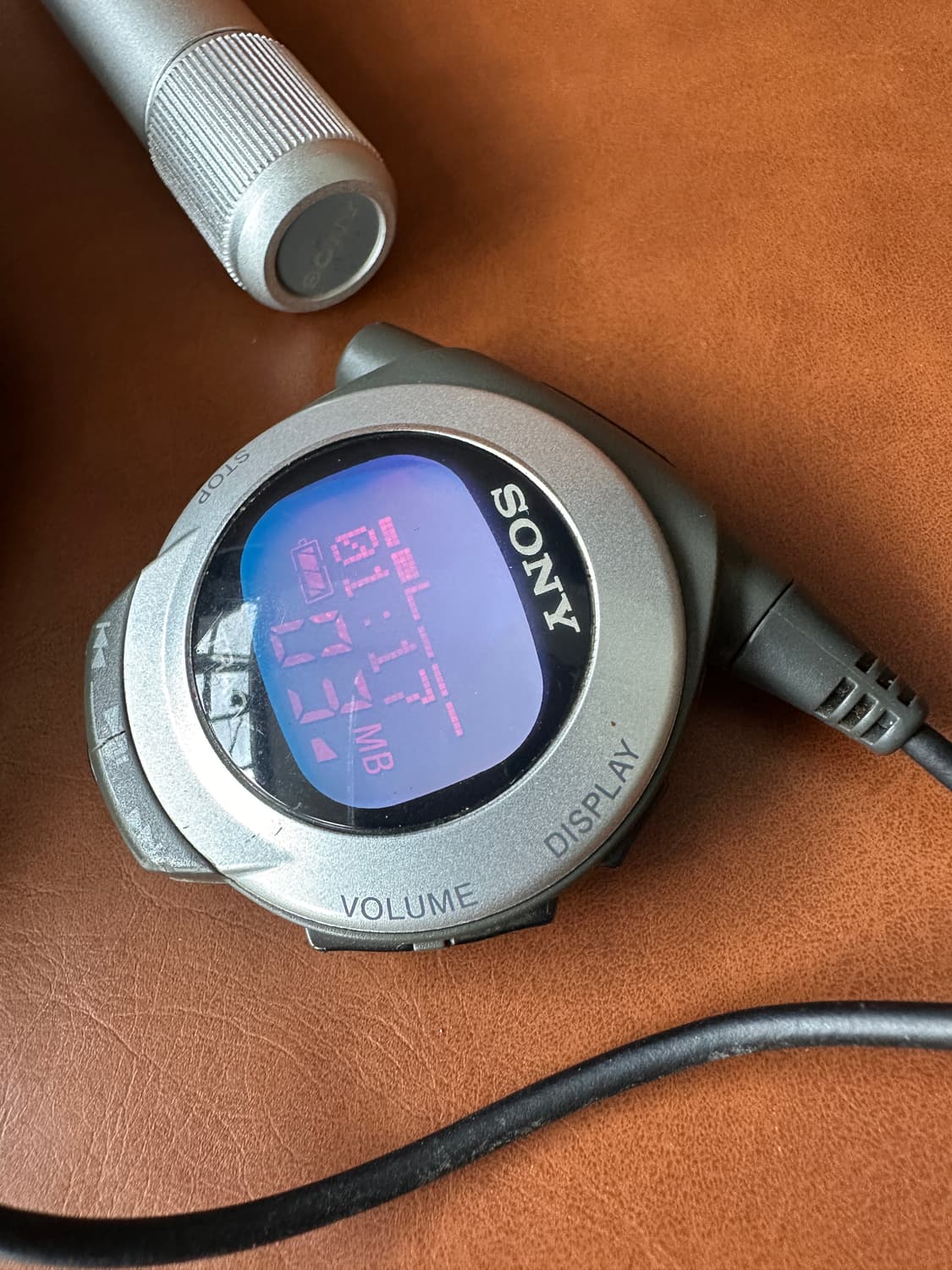 소니 d-e01 상품이미지3