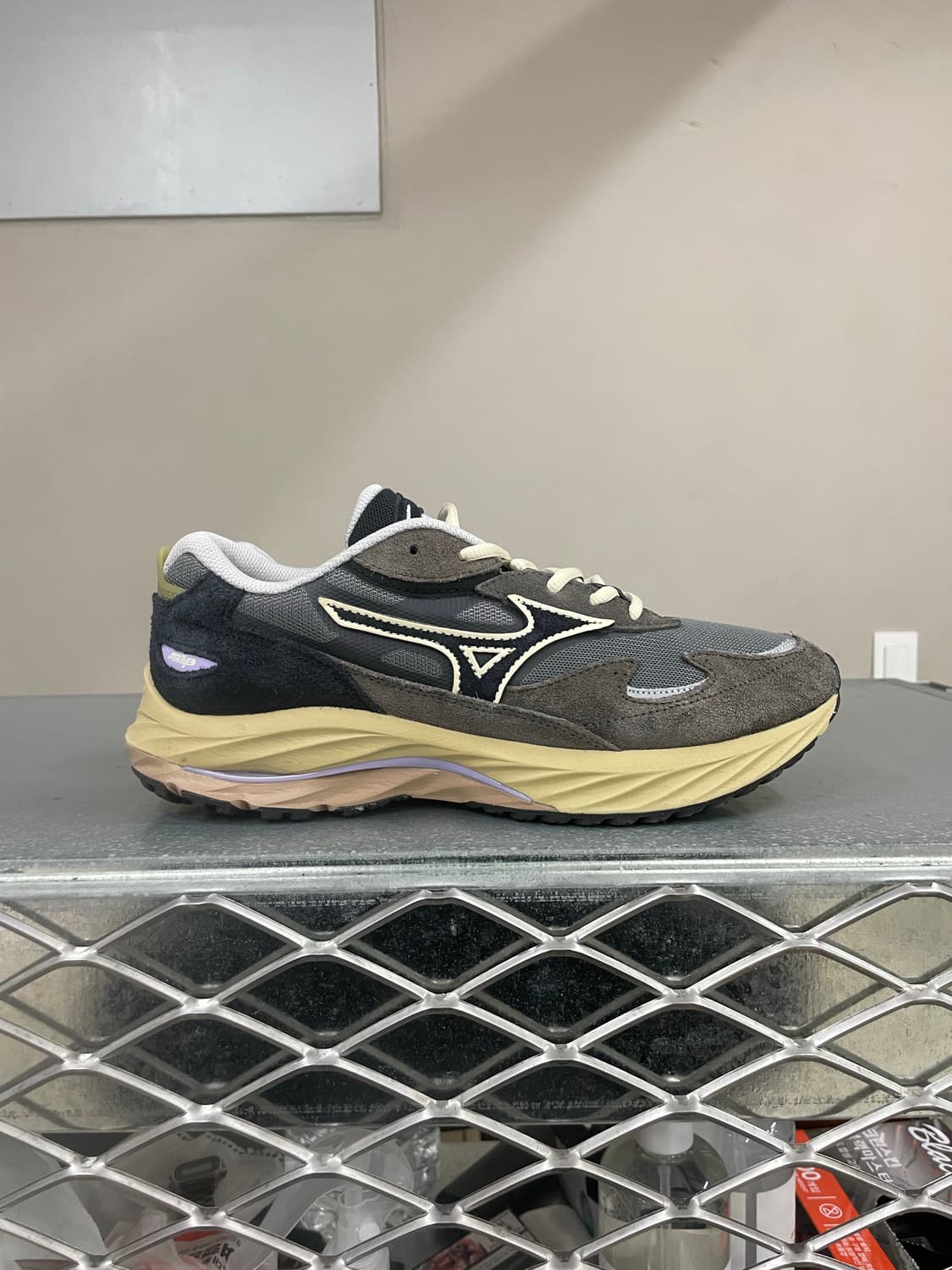 미즈노 웨이브 라이더 베타 260 상품이미지4