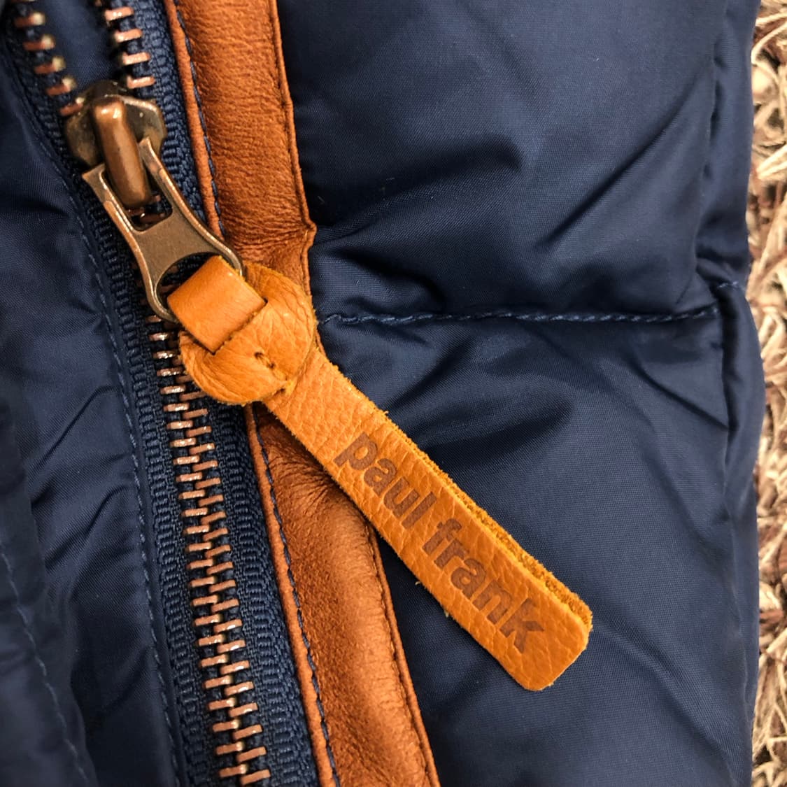 폴프랭크 덕다운 네이비 패딩 상품이미지3