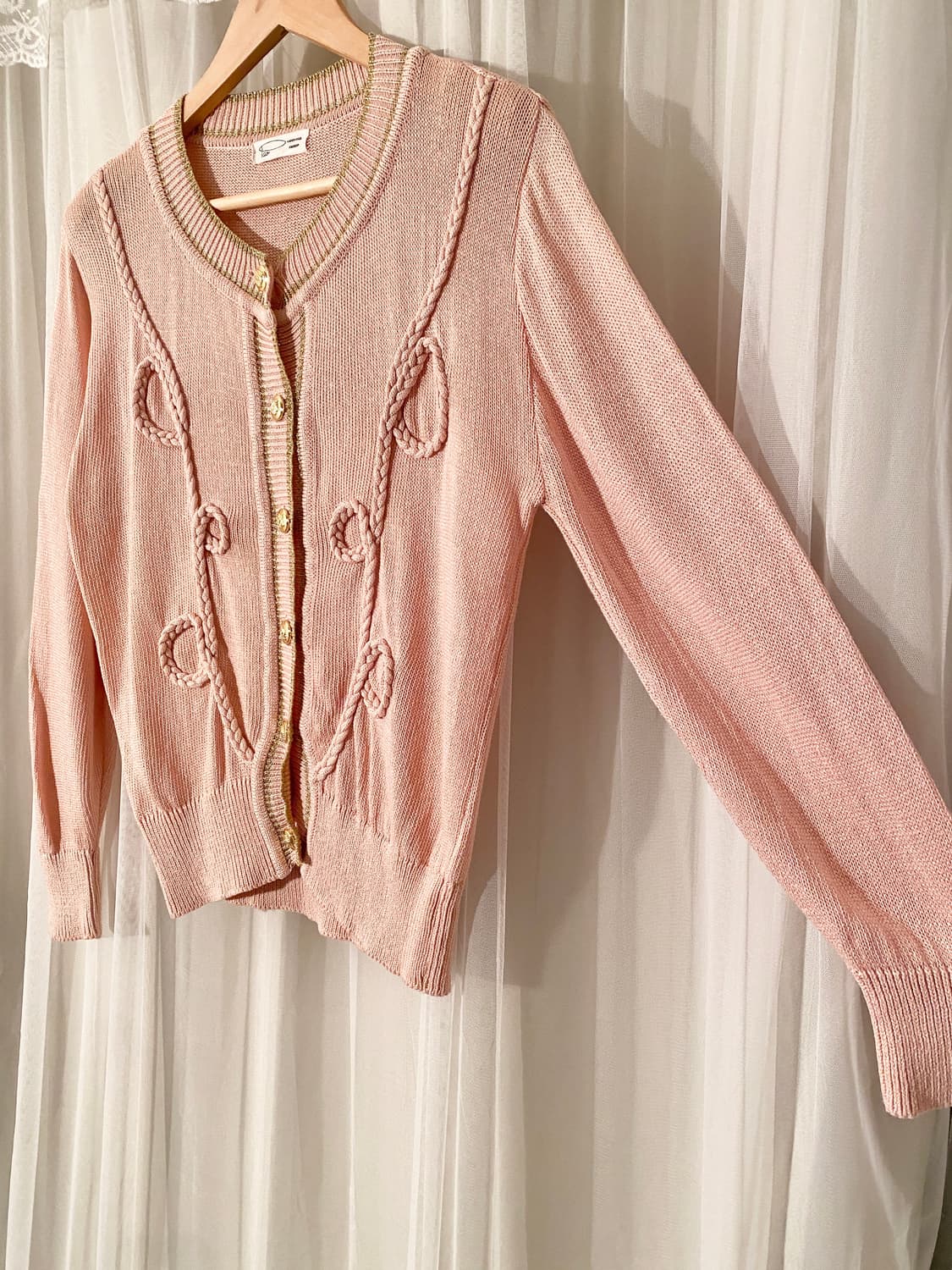 Vintage Soft Pink Gold Button Cardigan 상품이미지3