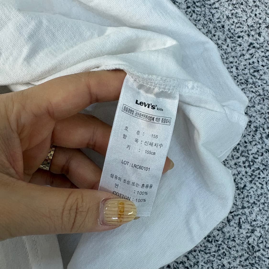 155 리바이스 여성 포켓 반팔 티셔츠 0421J 상품이미지4