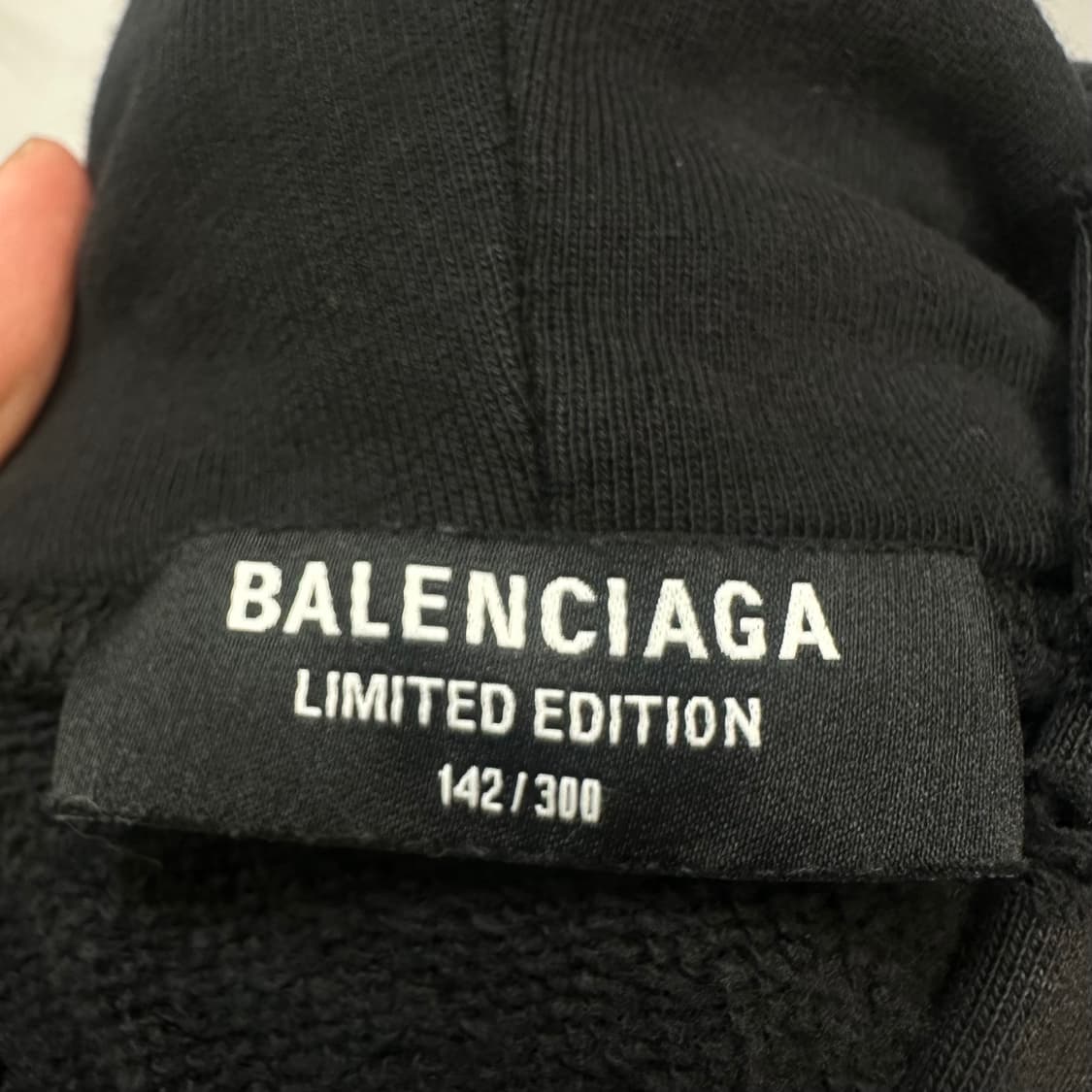 발렌시아가 람슈타인 블랙후드티 XS 상품이미지3