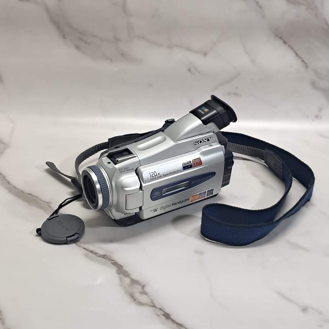 소니 6mm 핸디캠 DCR-TRV18 빈티지 캠코더 상품이미지1