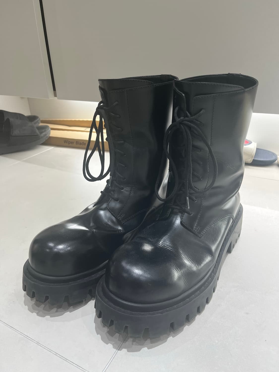 발렌시아가 서전트 20mm 부츠 44 상품이미지1