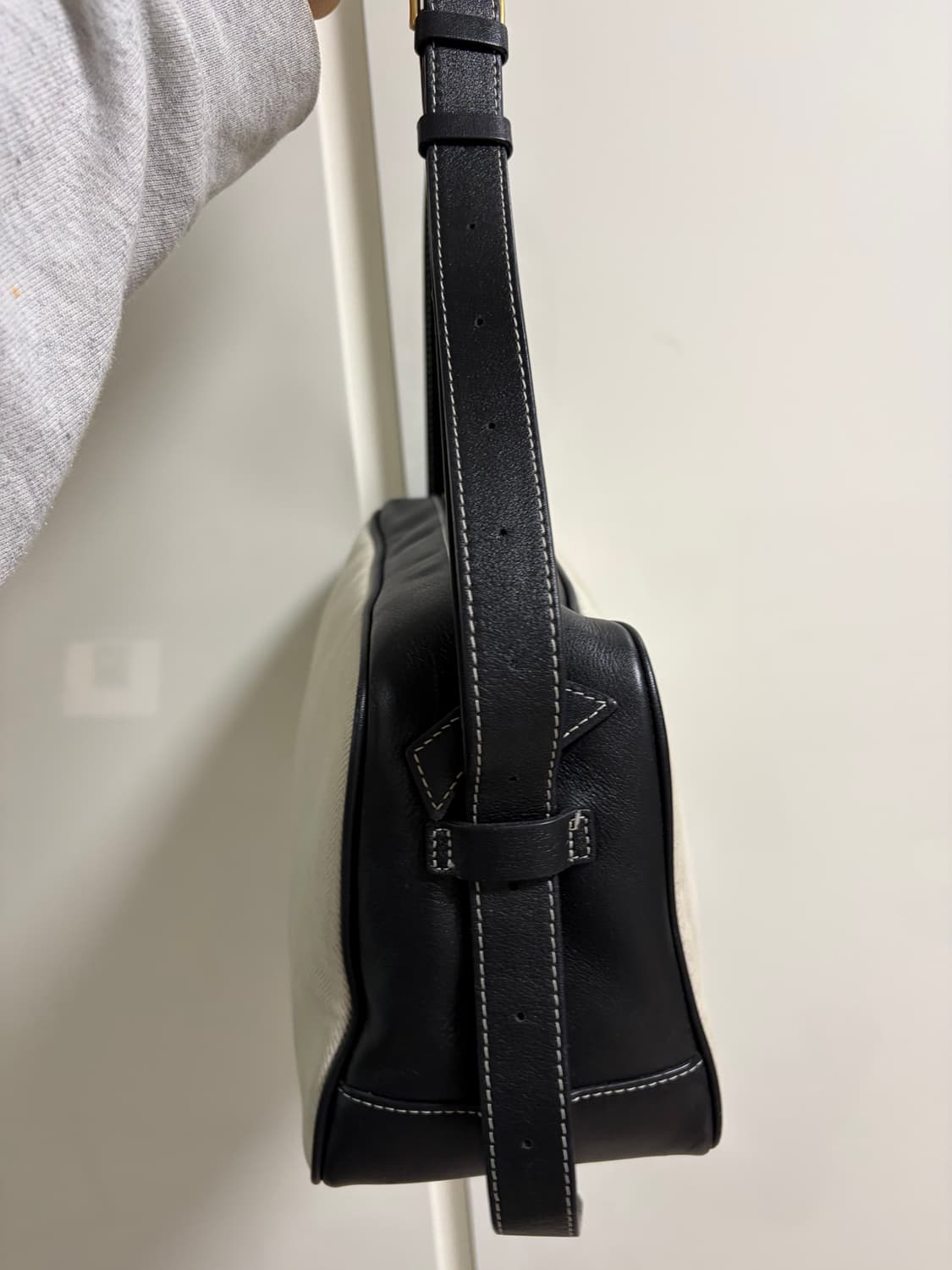 렉토 숄더백 상품이미지5