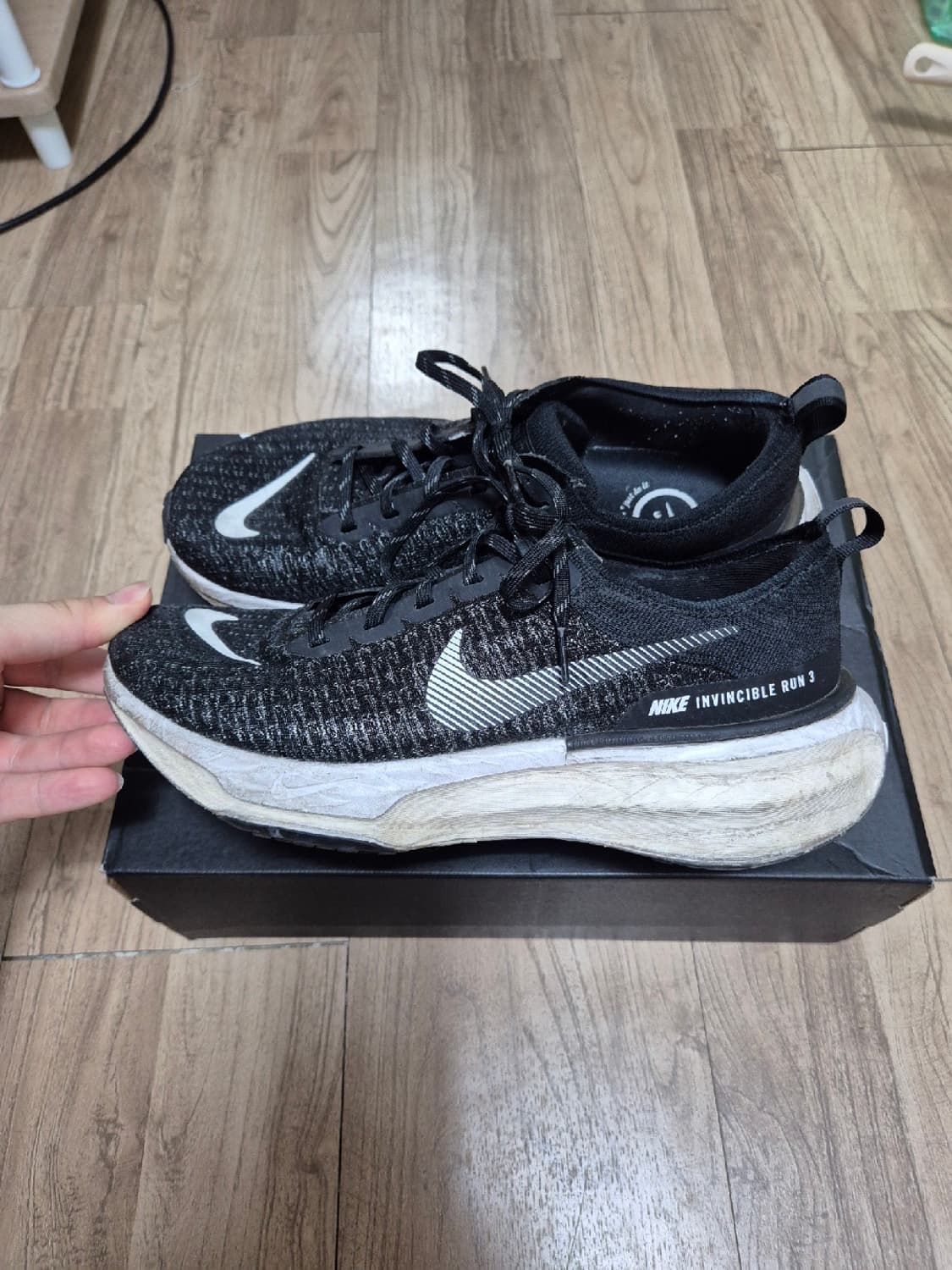 정품 나이키 런닝화 줌x 인빈서블 280 블랙 상품이미지4