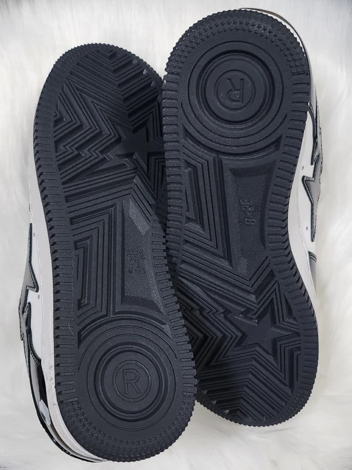 베이프 스타 흰/검 유광 신발 상품이미지3