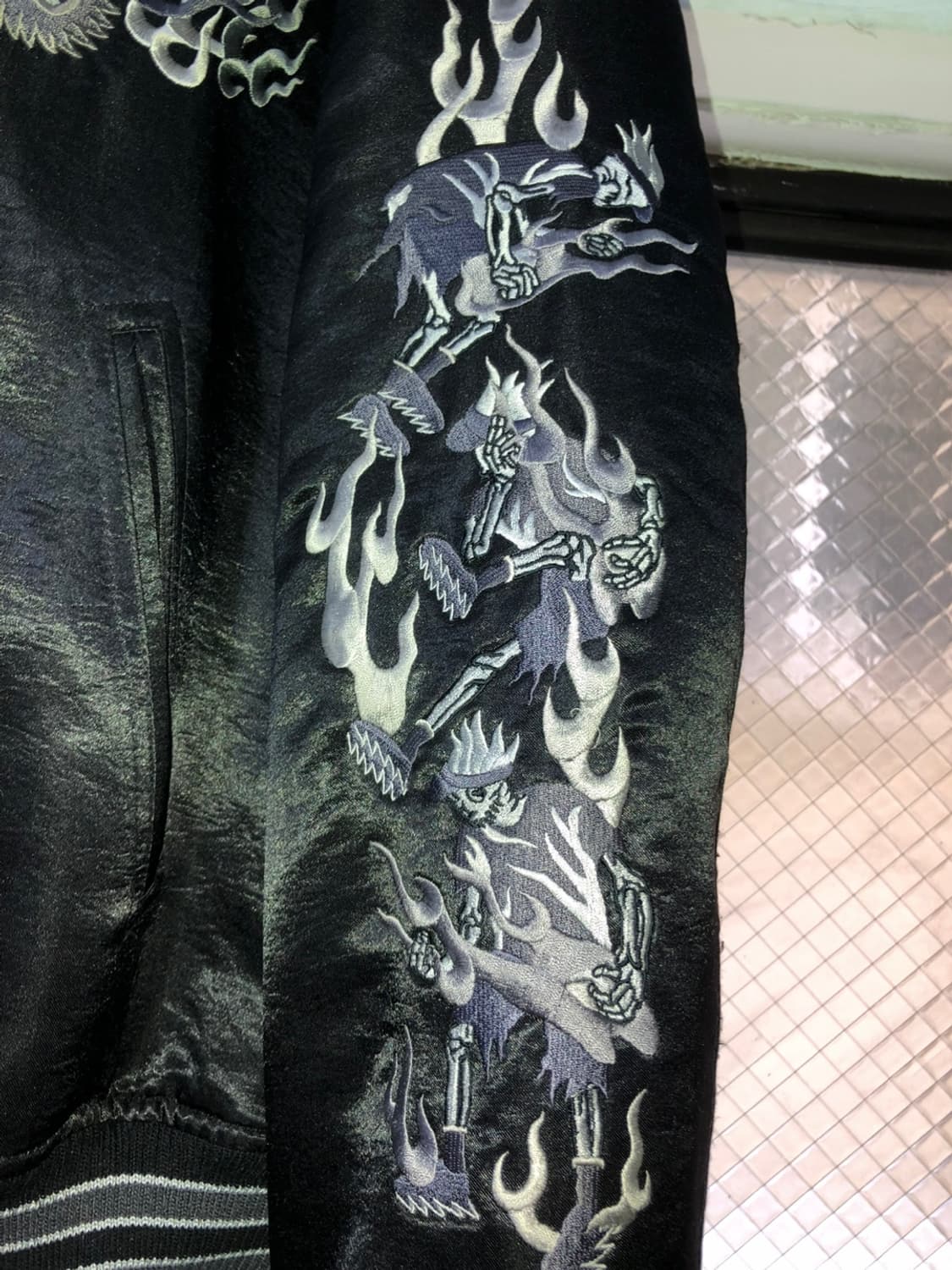 MPQ 리버시블 블랙 스카쟌 상품이미지4