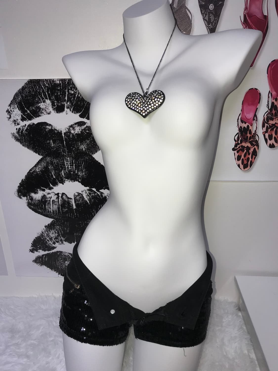 black sequin short pants 상품이미지3