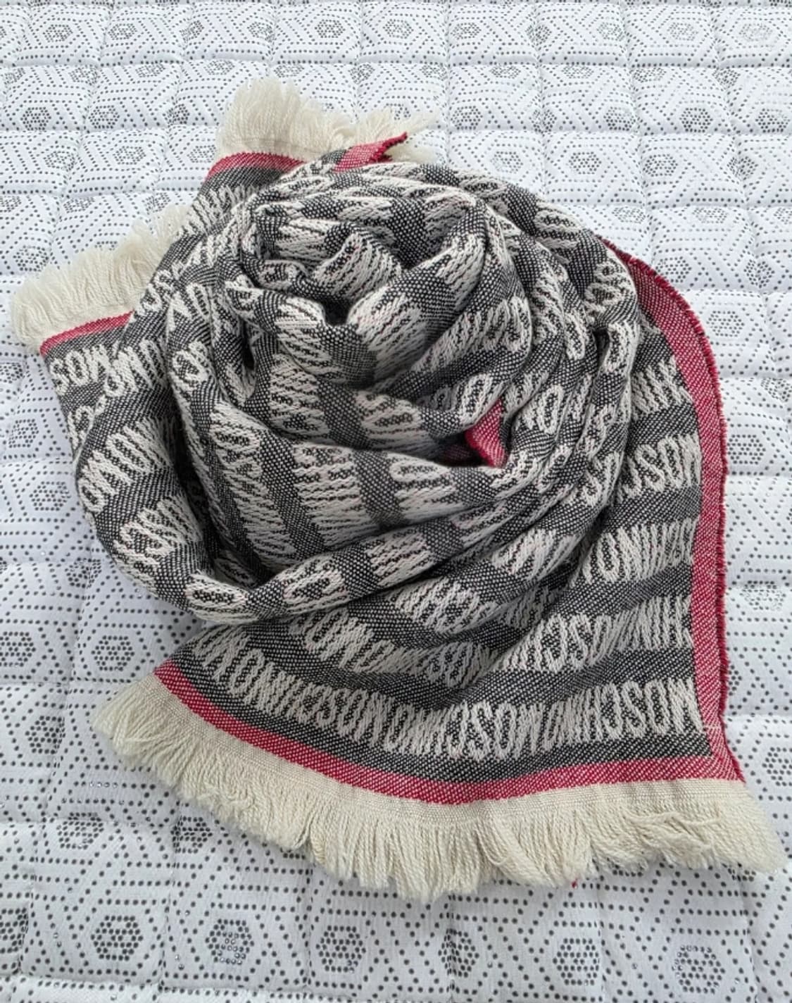 모스키노 모노그램 울 머플러 상품이미지1