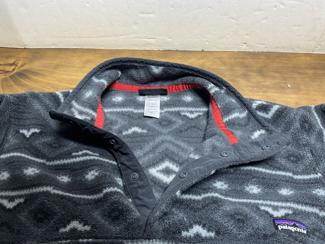 12FW 파타고니아 신칠라 스냅-T 플리스 그레이 에스닉 패턴 상품이미지3