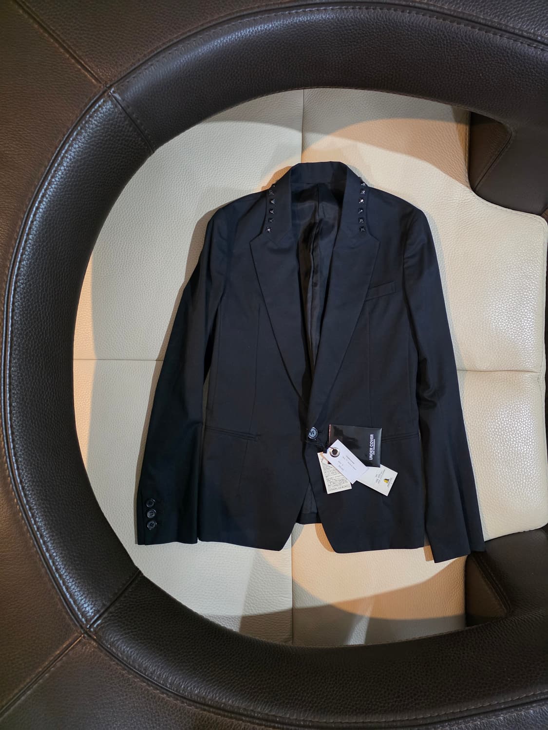 06 SS Undercover "T" studded blazer 상품이미지2