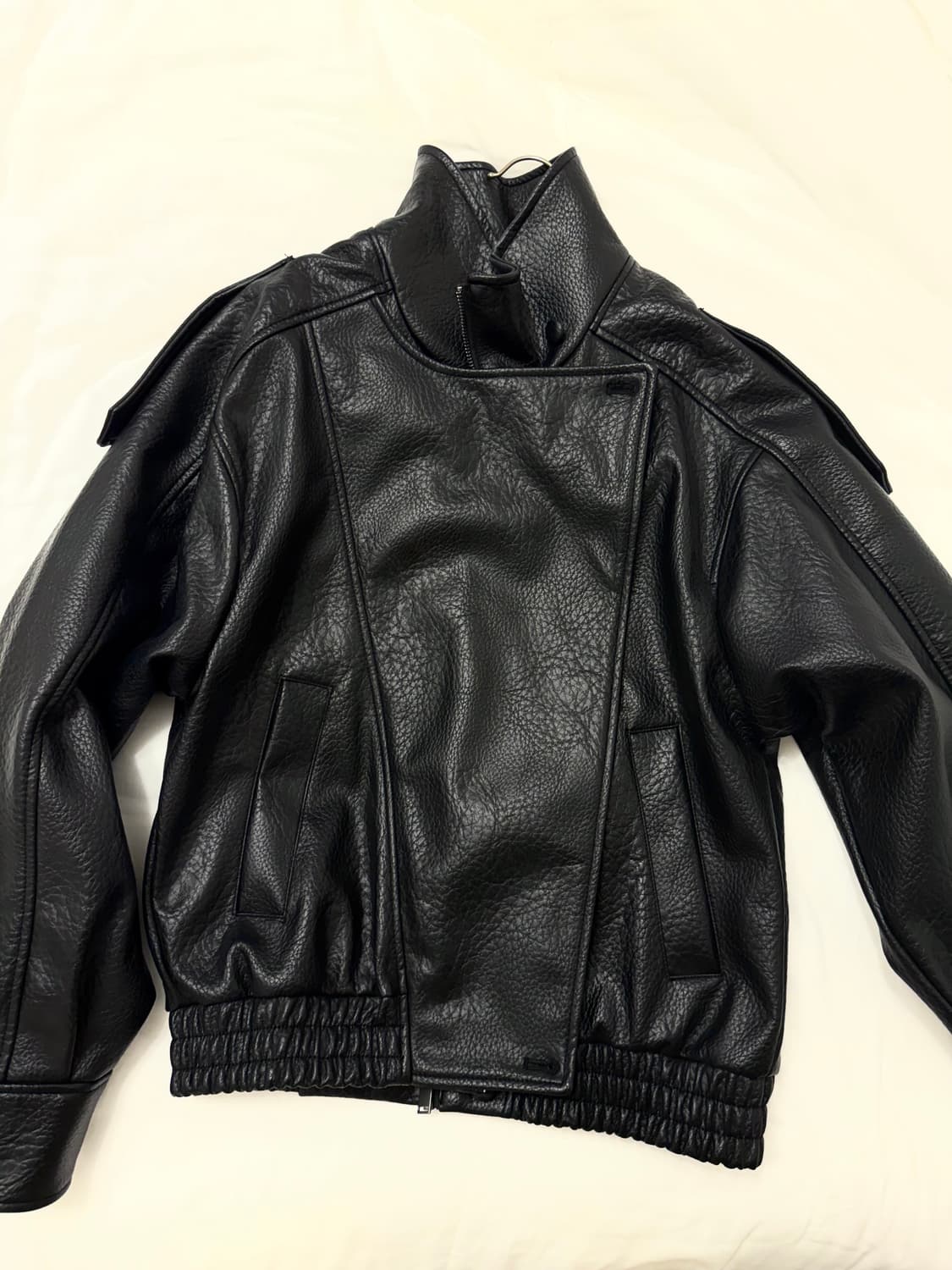 자라 페이크 레더자켓 상품이미지2