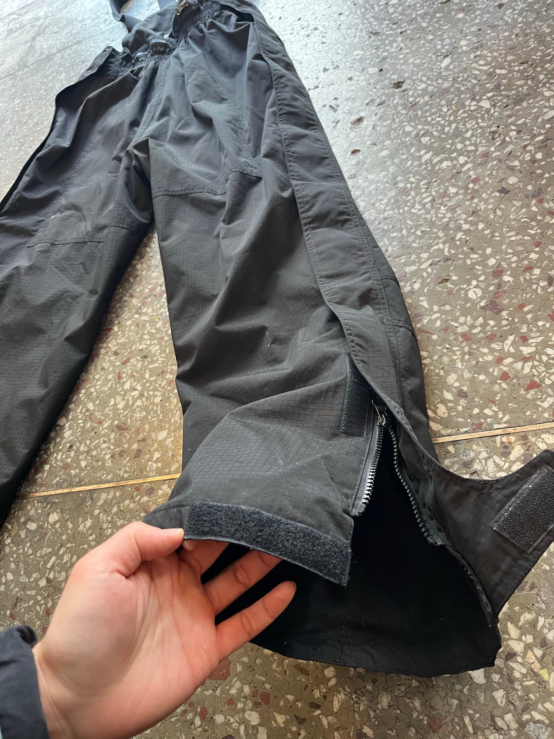 노스페이스 고어텍스xcr 오버롤 쉘팬츠 상품이미지10