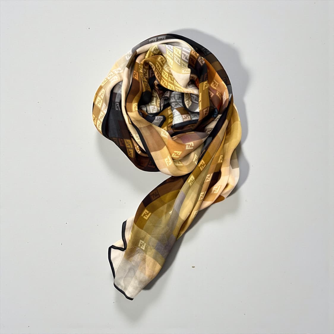 펜디 FF주카 실크 스카프 상품이미지7