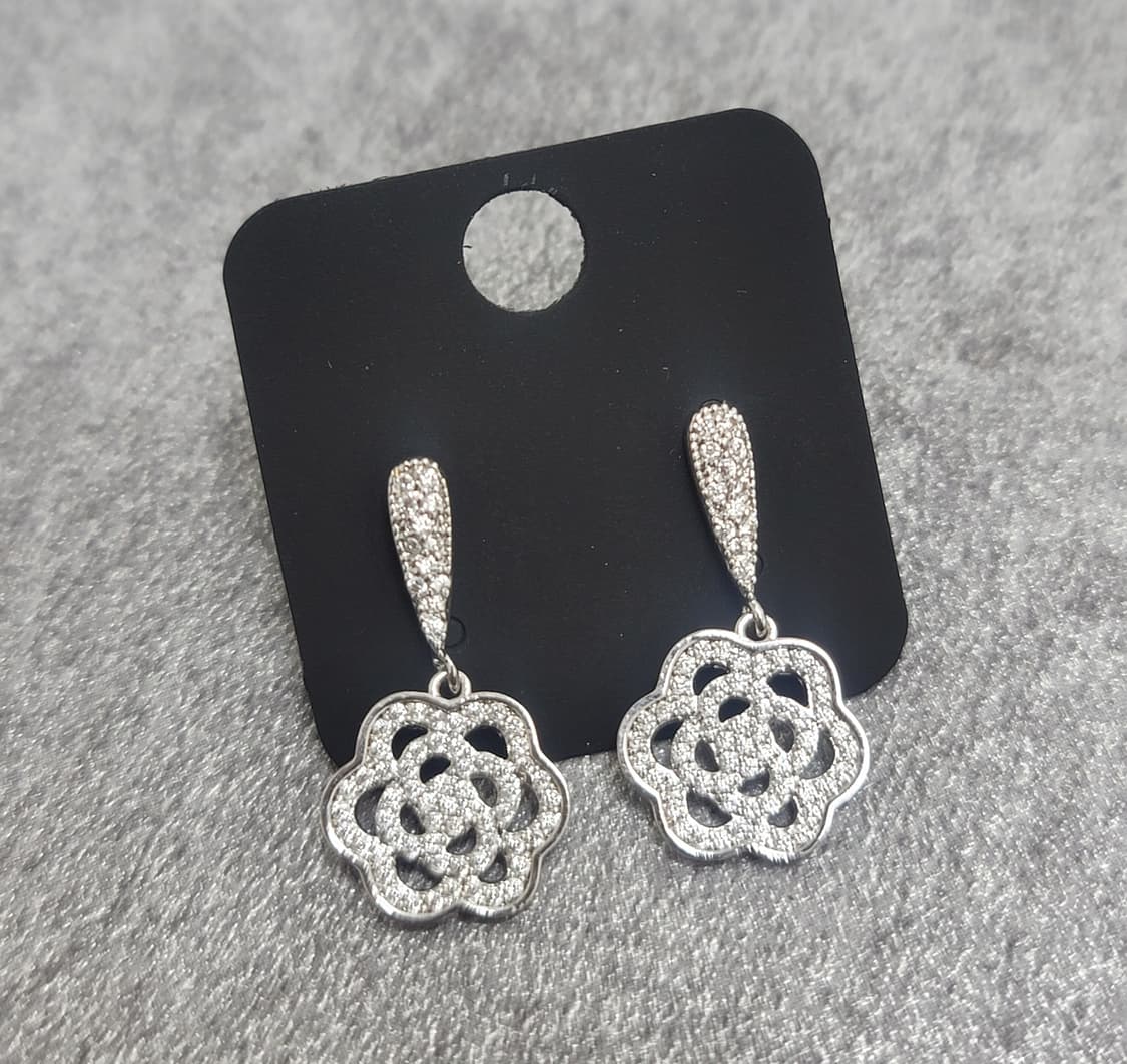 pave earrings 상품이미지3