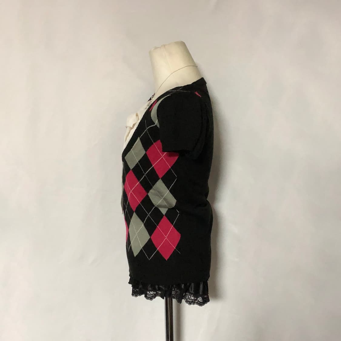 리본 로걀 아가일 니트 탑 블랙 상품이미지6