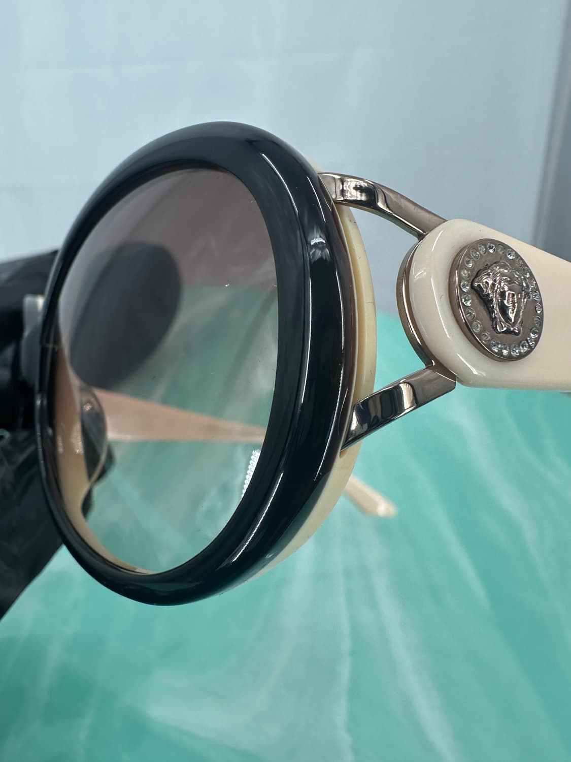 [새상품 무료배송] 정품 베르사체 Made in Japan 선글라스 상품이미지5