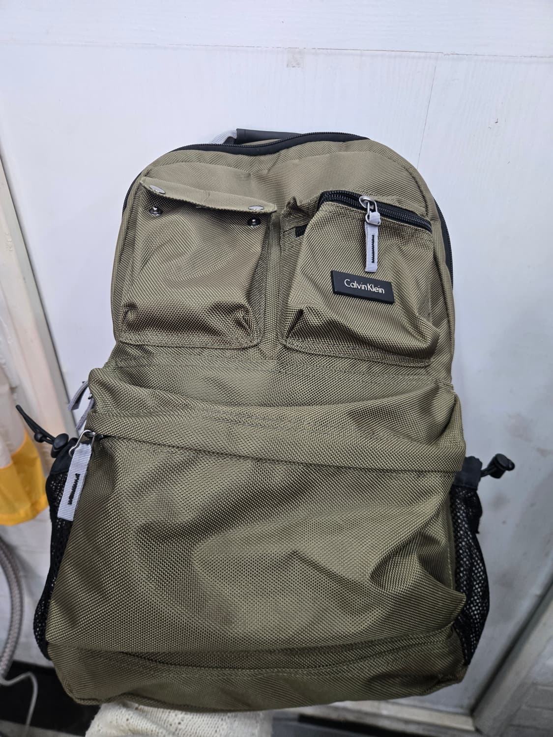 Calvinklein 캘빈클라인 백팩 가방! 상태 굿굿굿! 수납공간 굿 상품이미지1