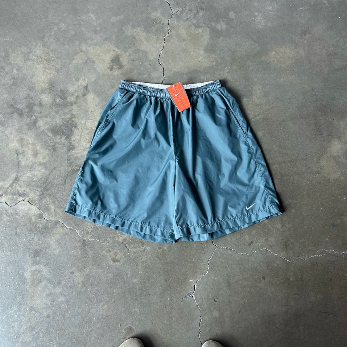 올드 나이키 스윔 쇼츠 상품이미지1