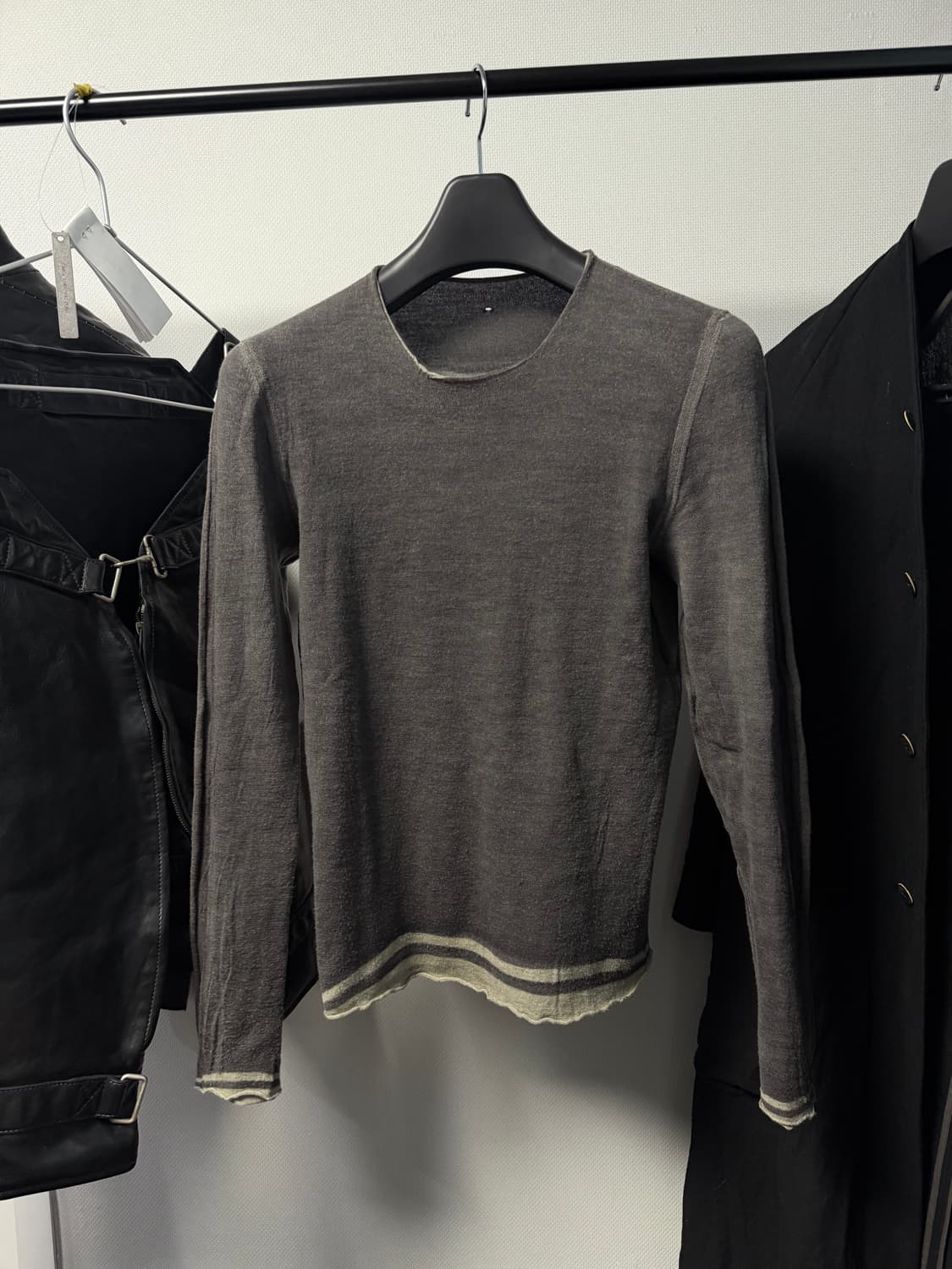 LABEL UNDER CONSTRUCTION 이중 레이어드 니트 상품이미지1