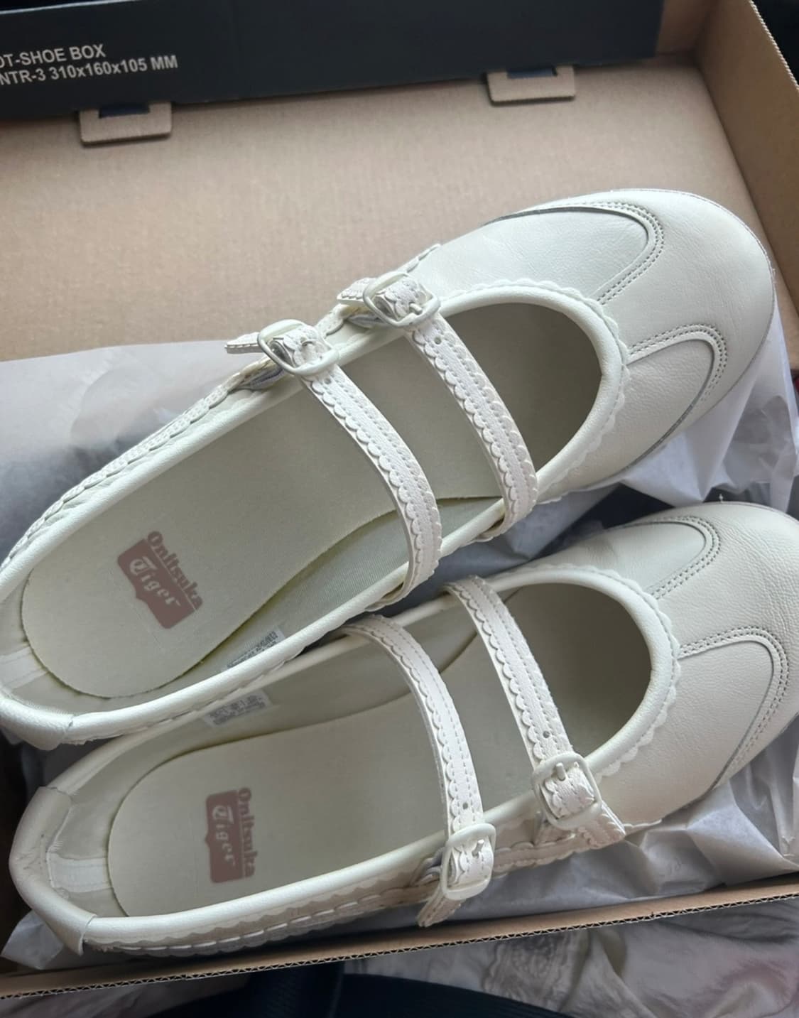 오니츠카 타이거 멕시코 66 TGRS 아이보리 크림 메리제인 상품이미지1