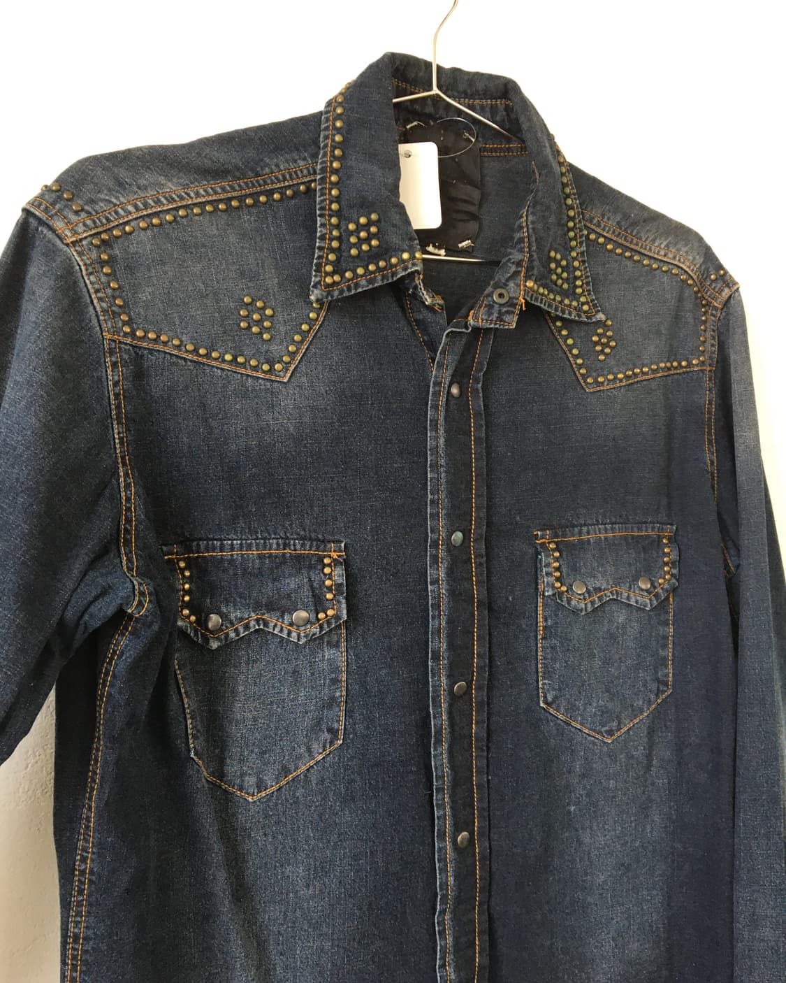 Stud point denim shirt 상품이미지4