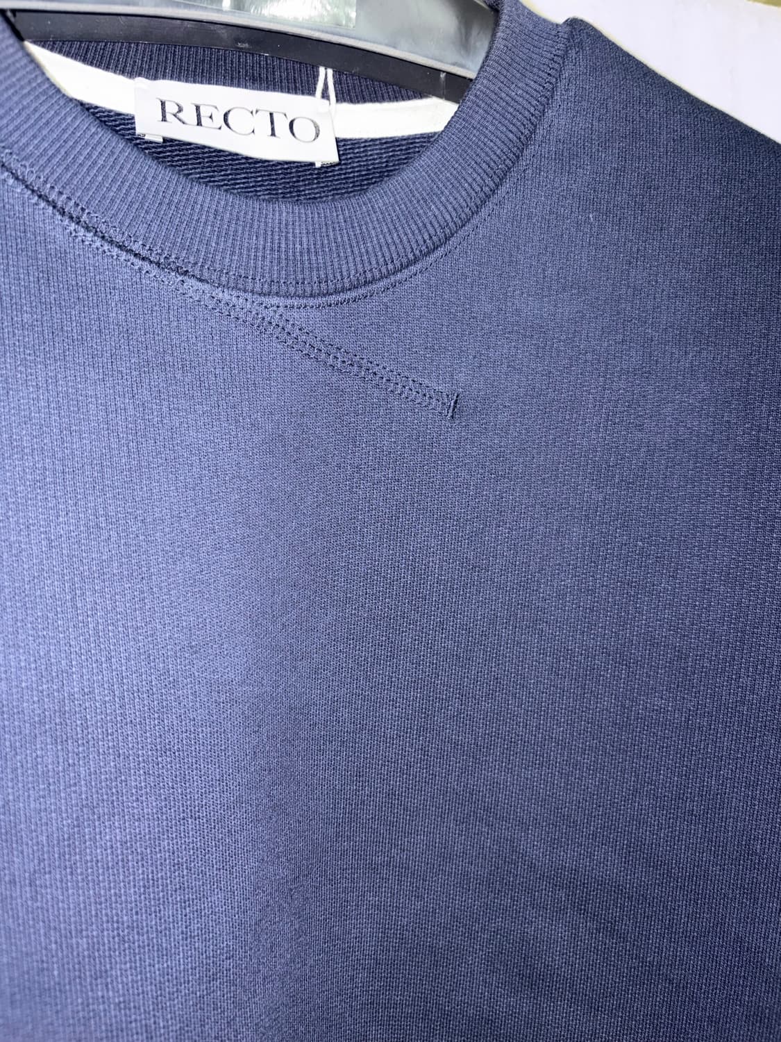 렉토 네이비 스웻셔츠 recto recreation sweatshirt 상품이미지3