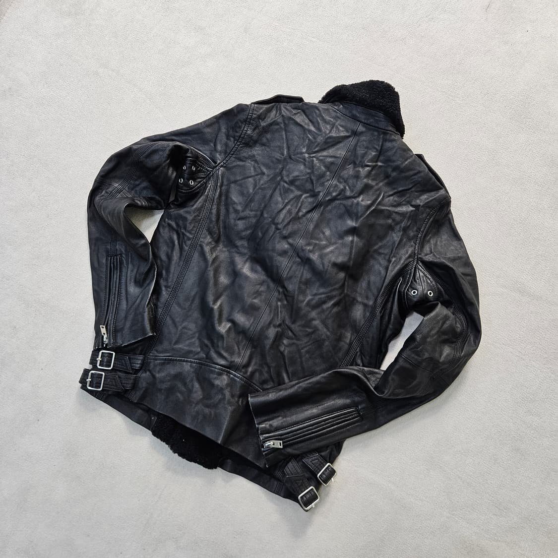 XS 이로 블랙 시어링 무스탕 자켓 0319Y 상품이미지2